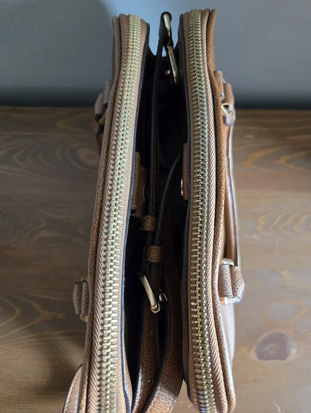 Michael Kors Reese Medium Satchel Saffiano Leather Luggage Tote Bag Crossbody